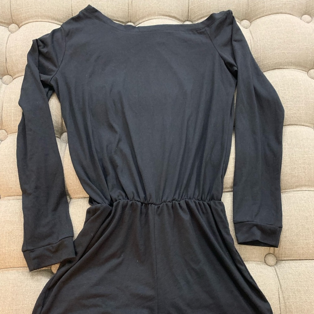 Black romper sz Large
